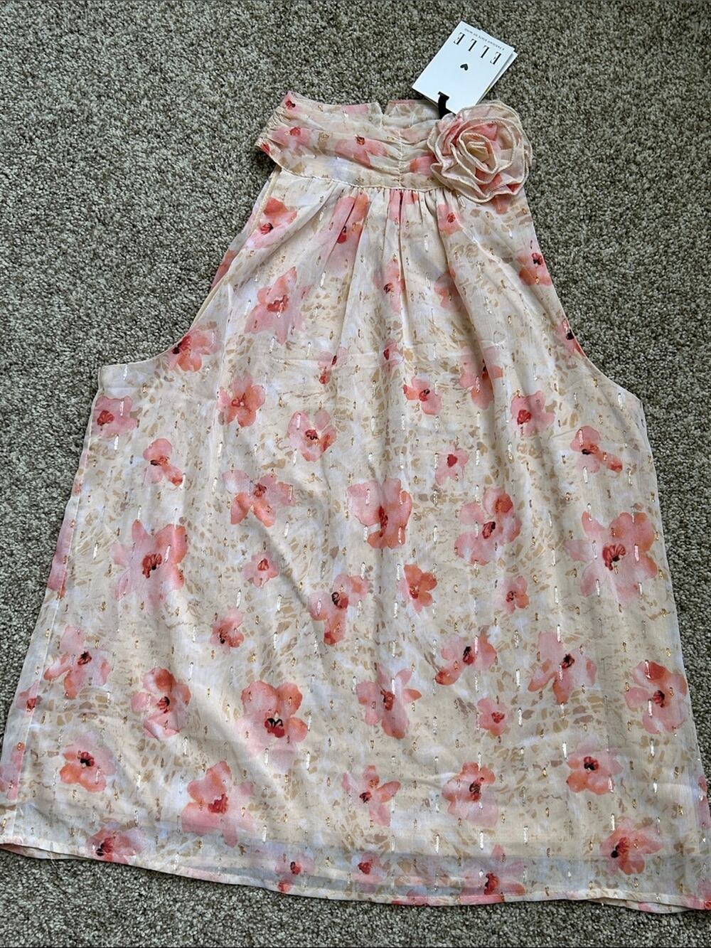 NWT Elle Sleeveless Halter Blush Pink/Gold Floral Top - Size Medium
